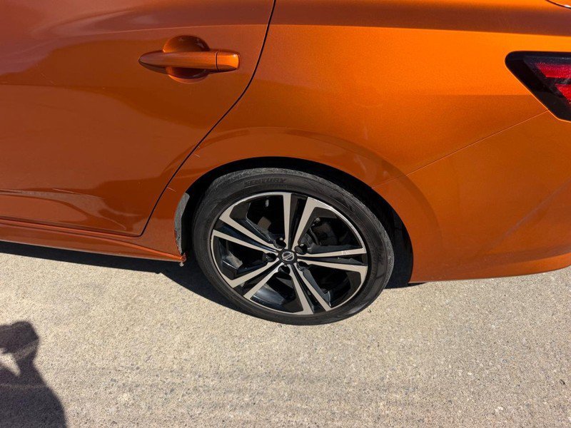 Used 2022 Nissan Sentra SR FWD image 6