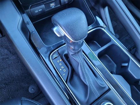 Used 2024 Kia Telluride LX image 12