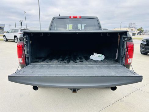 Used 2019 RAM 1500 Classic Warlock image 25