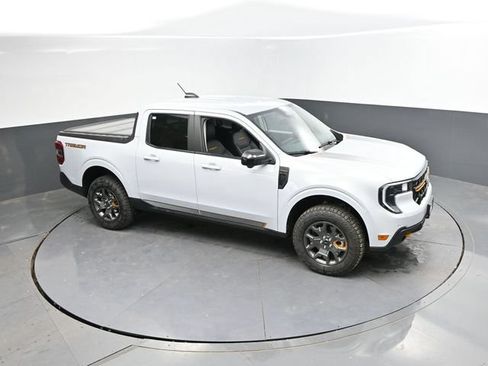 Used 2025 Ford Maverick Tremor AWD/4WD image 41