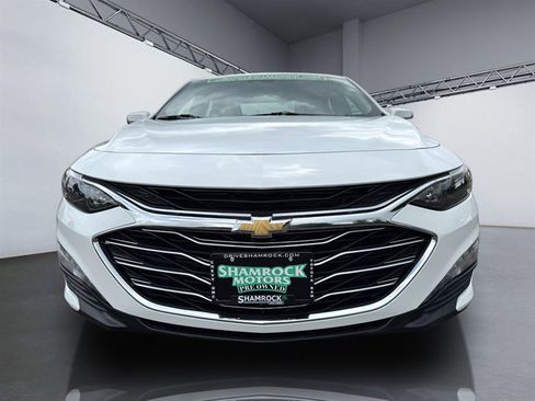 Used 2023 Chevrolet Malibu LT image 9