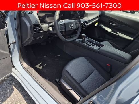 New 2026 Nissan Sentra SV w/ SV Convenience Package FWD image 8