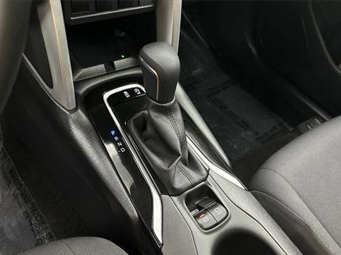 Certified 2024 Toyota Corolla Cross LE image 12