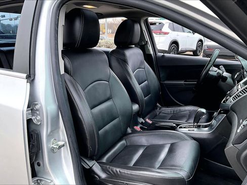 Used 2015 Chevrolet Cruze LTZ w/ Sun, Sound and Sport Package image 8