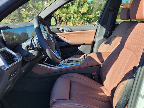 New 2026 BMW X5 xDrive40i image 10