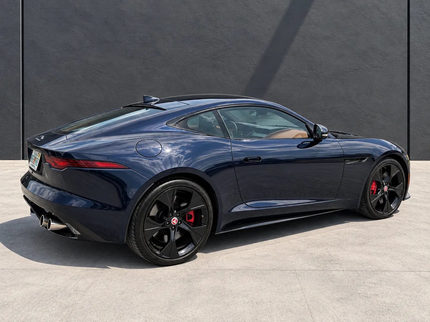 Used 2023 Jaguar F-TYPE R-Dynamic AWD/4WD image 3