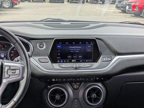 Used 2019 Chevrolet Blazer LT w/ Sun and Wheels Package image 17