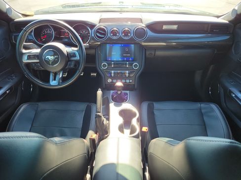 Used 2019 Ford Mustang GT Premium w/ GT Performance Package RWD image 13