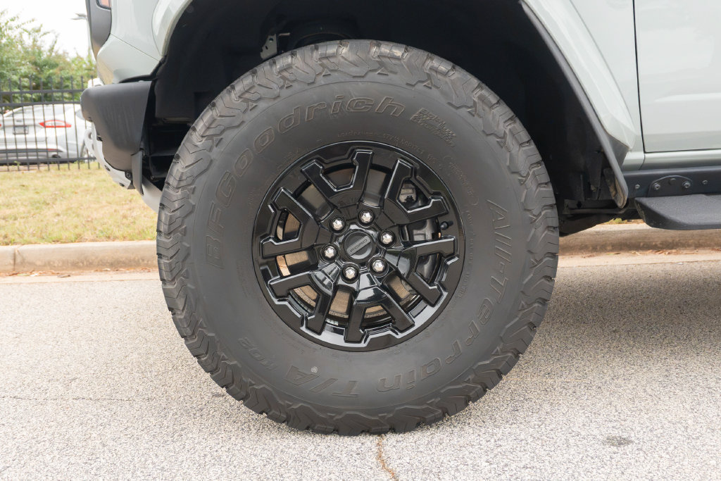 Used 2024 Ford Bronco Raptor AWD/4WD image 3
