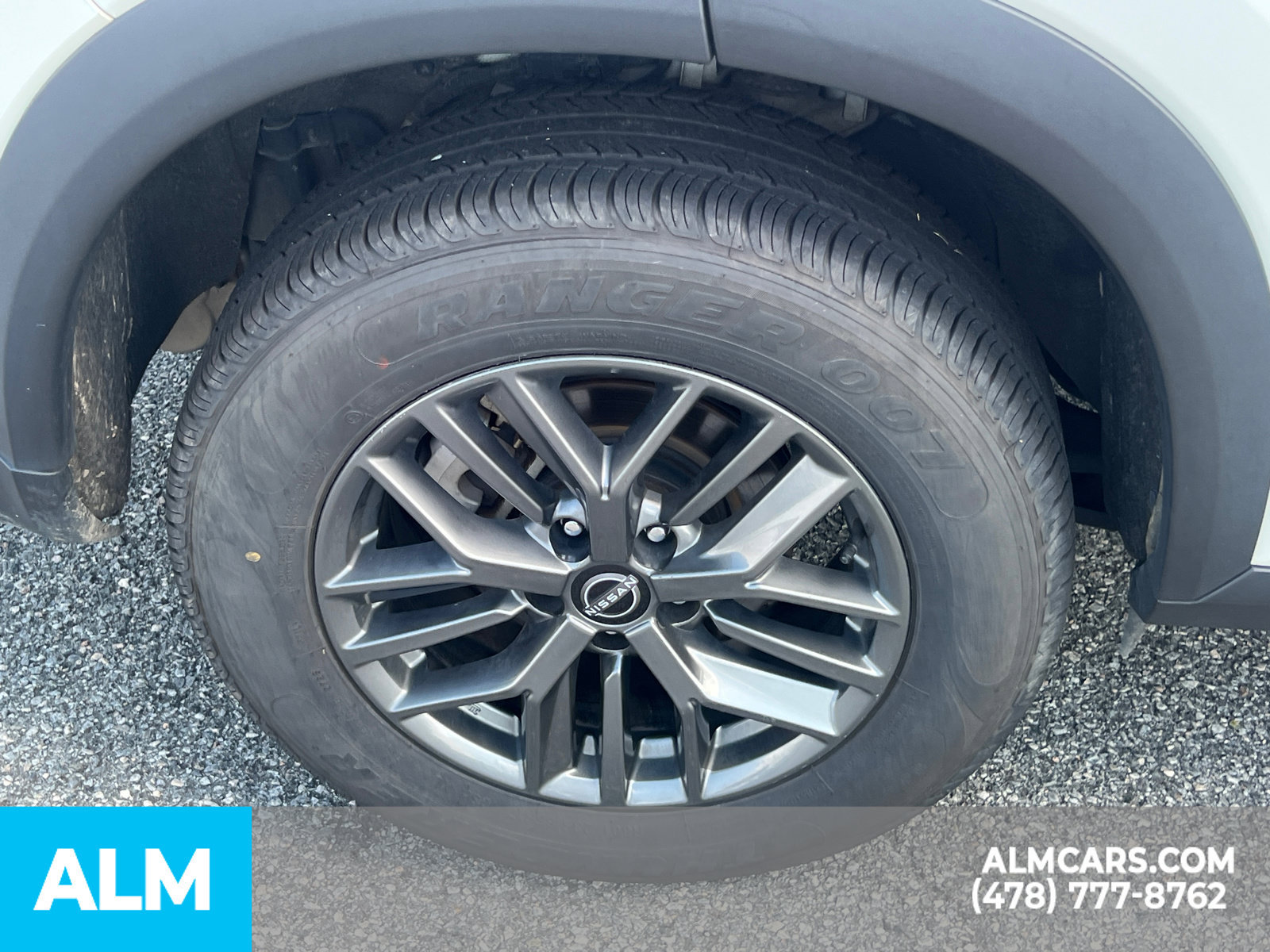 Used 2024 Nissan Rogue S FWD image 20