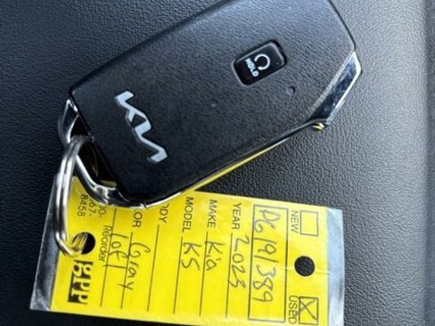 Used 2023 Kia K5 GT-Line image 17