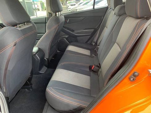 Used 2018 Subaru Crosstrek 2.0i Premium AWD/4WD image 12