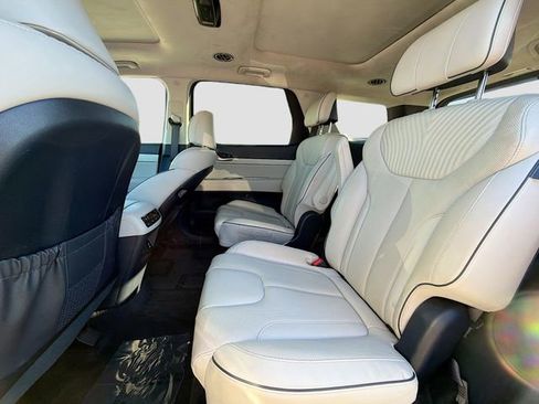 Used 2024 Hyundai Palisade Calligraphy image 22