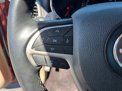 Used 2017 Jeep Grand Cherokee Limited AWD/4WD image 28