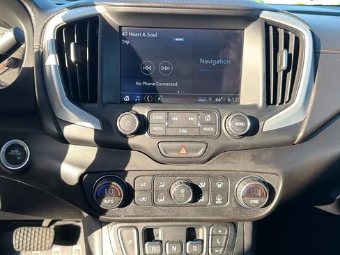Used 2018 GMC Terrain SLT w/ Preferred Package AWD/4WD image 99