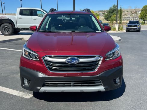 Used 2022 Subaru Outback Limited AWD/4WD image 3
