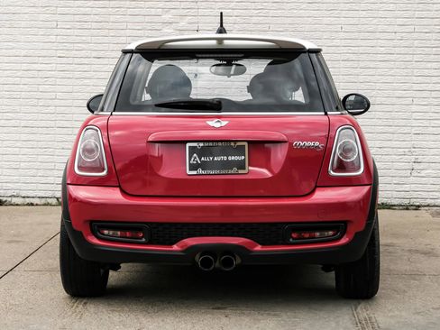 Used 2013 MINI Cooper S image 8