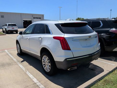 Used 2019 Cadillac XT5 FWD image 6