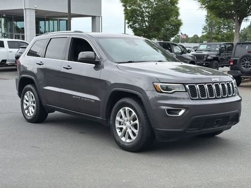 Used 2021 Jeep Grand Cherokee Laredo X RWD image 15