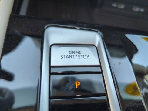 New 2025 Volkswagen Atlas SEL Premium R-Line image 43