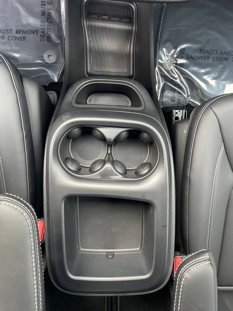 New 2026 Chrysler Pacifica Select FWD image 17