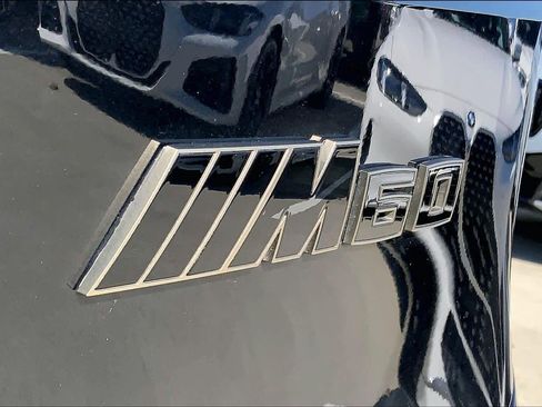 Used 2025 BMW iX M60 image 10