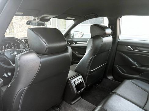 Used 2022 Honda Accord Sport image 25