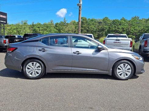Used 2023 Nissan Sentra S image 7