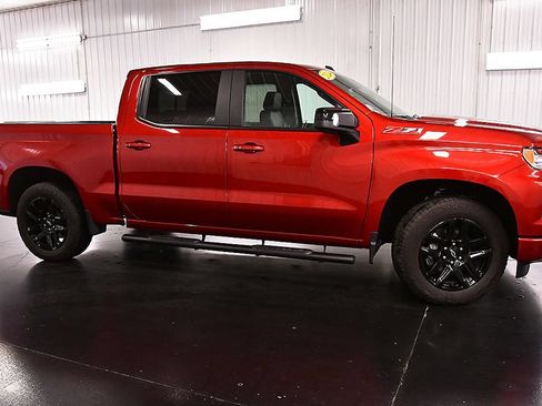 Used 2024 Chevrolet Silverado 1500 RST AWD/4WD image 9