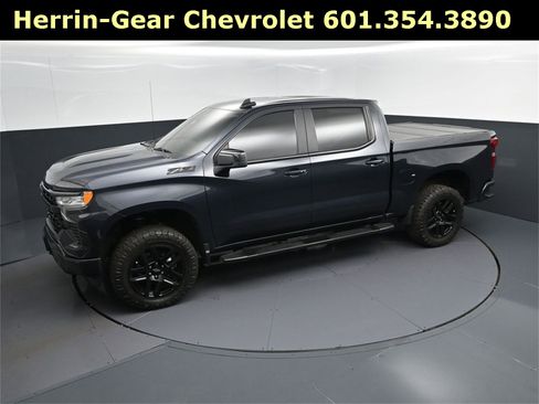 Used 2022 Chevrolet Silverado 1500 RST w/ Z71 Off-Road Package image 32