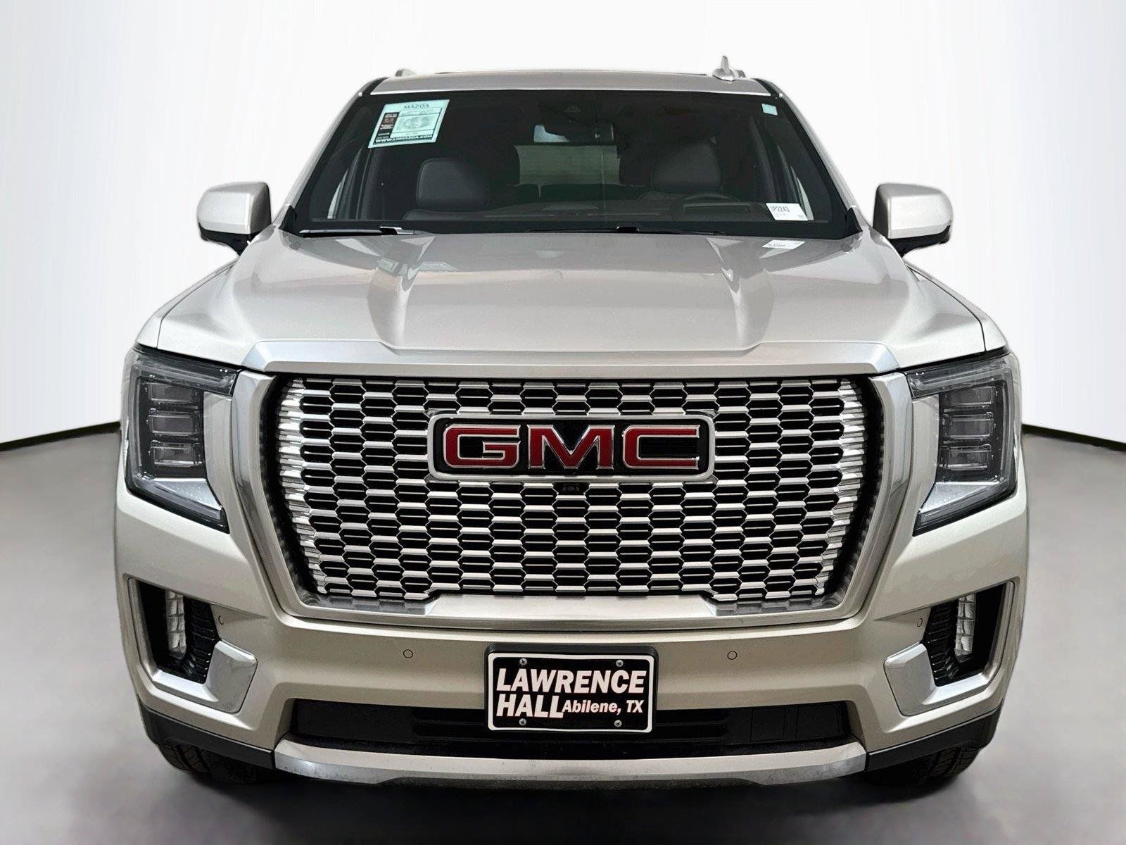 Used 2023 GMC Yukon Denali w/ Max Trailering Package AWD/4WD image 2