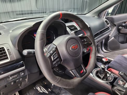 Used 2018 Subaru WRX STI image 20