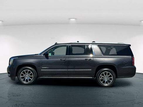 Used 2017 GMC Yukon XL Denali w/ Open Road Package AWD/4WD image 4