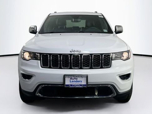 Used 2022 Jeep Grand Cherokee Limited AWD/4WD image 2