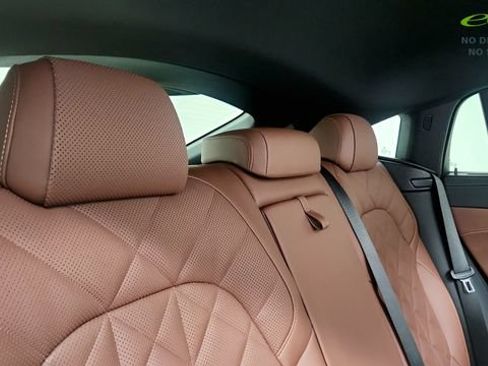 Used 2025 BMW X6 xDrive40i w/ Executive Package AWD/4WD image 41