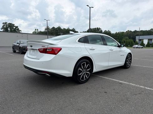 Used 2025 Chevrolet Malibu RS FWD image 5