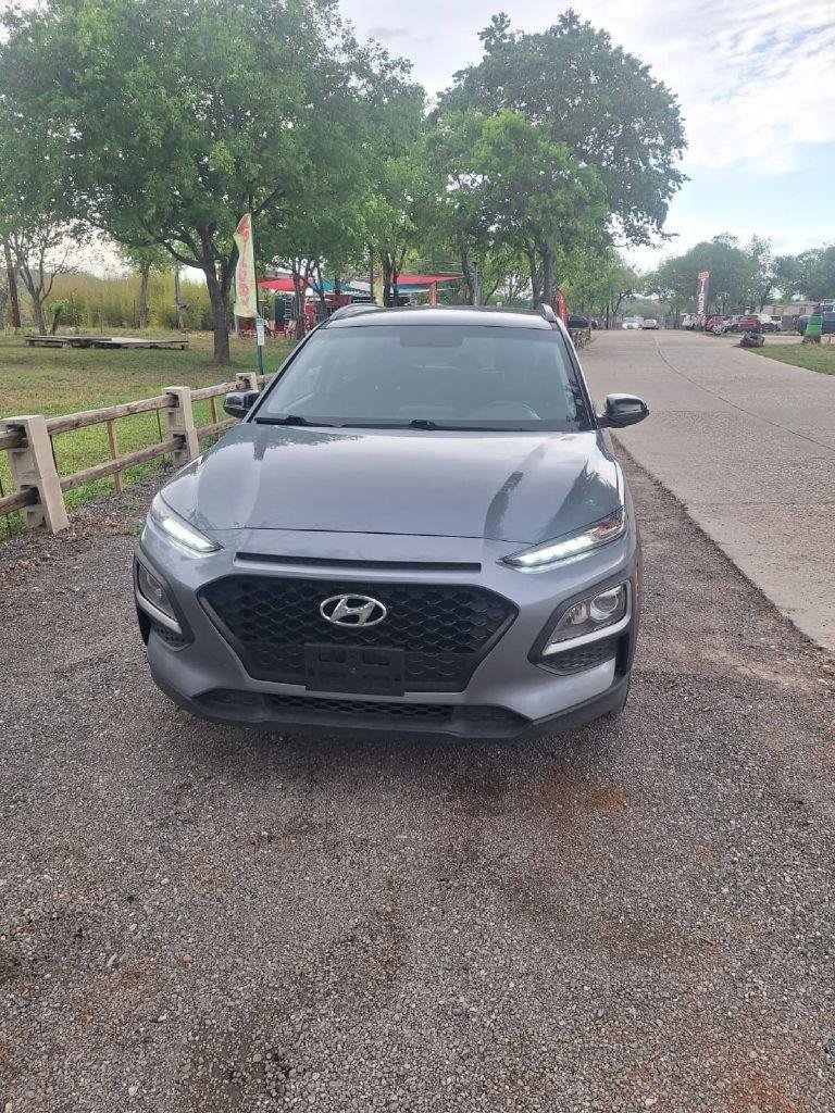 Used 2018 Hyundai Kona SEL FWD image 1