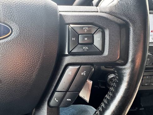 Used 2018 Ford F150 XLT w/ Equipment Group 302A Luxury AWD/4WD image 15