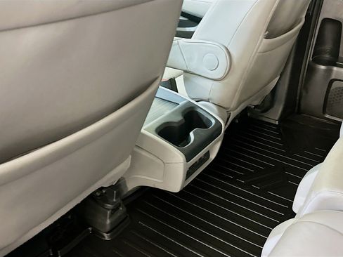 Used 2018 Honda Odyssey EX-L image 29