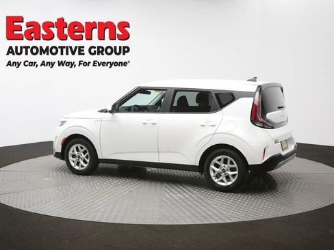 Used 2025 Kia Soul LX w/ LX Technology Package FWD image 62