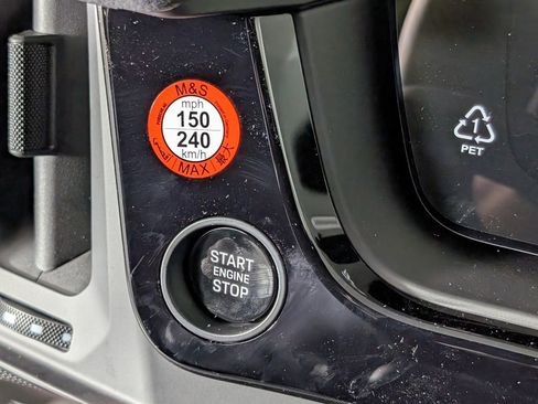 New 2026 Porsche Cayenne Coupe image 34