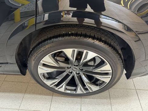 Used 2026 Audi Q8 Premium Plus AWD/4WD image 11