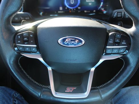 Used 2022 Ford Explorer ST w/ Equipment Group 401A image 28