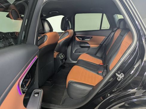 Used 2023 Mercedes-Benz GLC 300 image 23