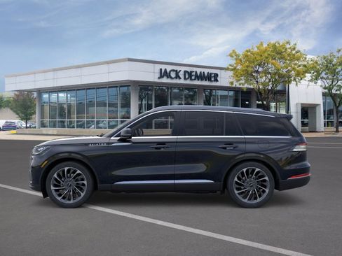 New 2026 Lincoln Aviator Reserve AWD/4WD image 3