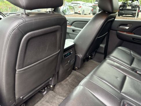 Used 2013 Chevrolet Suburban LTZ AWD/4WD image 29