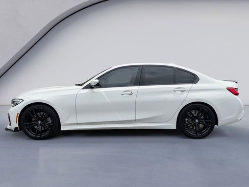 Used 2019 BMW 330i Sedan w/ M Sport Package RWD image 2