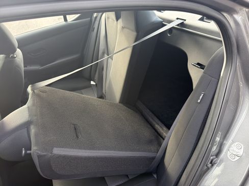 Used 2024 Nissan Sentra SV w/ All-Weather Package FWD image 33