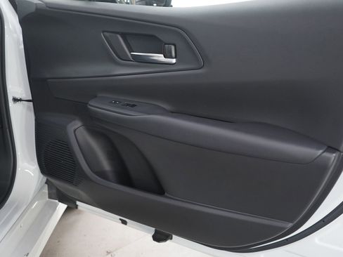 Used 2023 Toyota Prius Prime Premium image 9