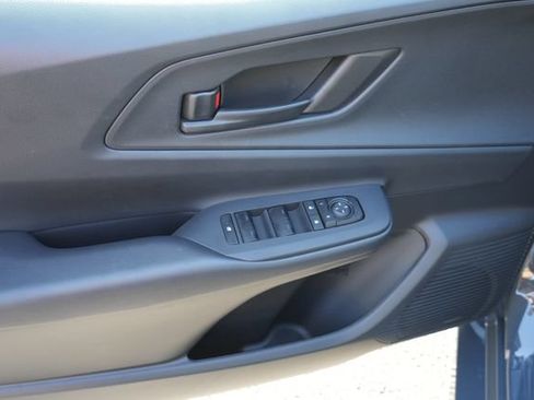 Used 2026 Toyota Prius Plug-In Hybrid FWD image 22